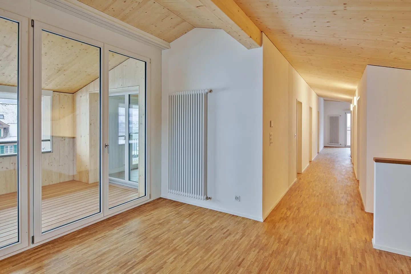 Old Post Wilen - exclusive penthouse apartment with lake view - Photo 3 of 13