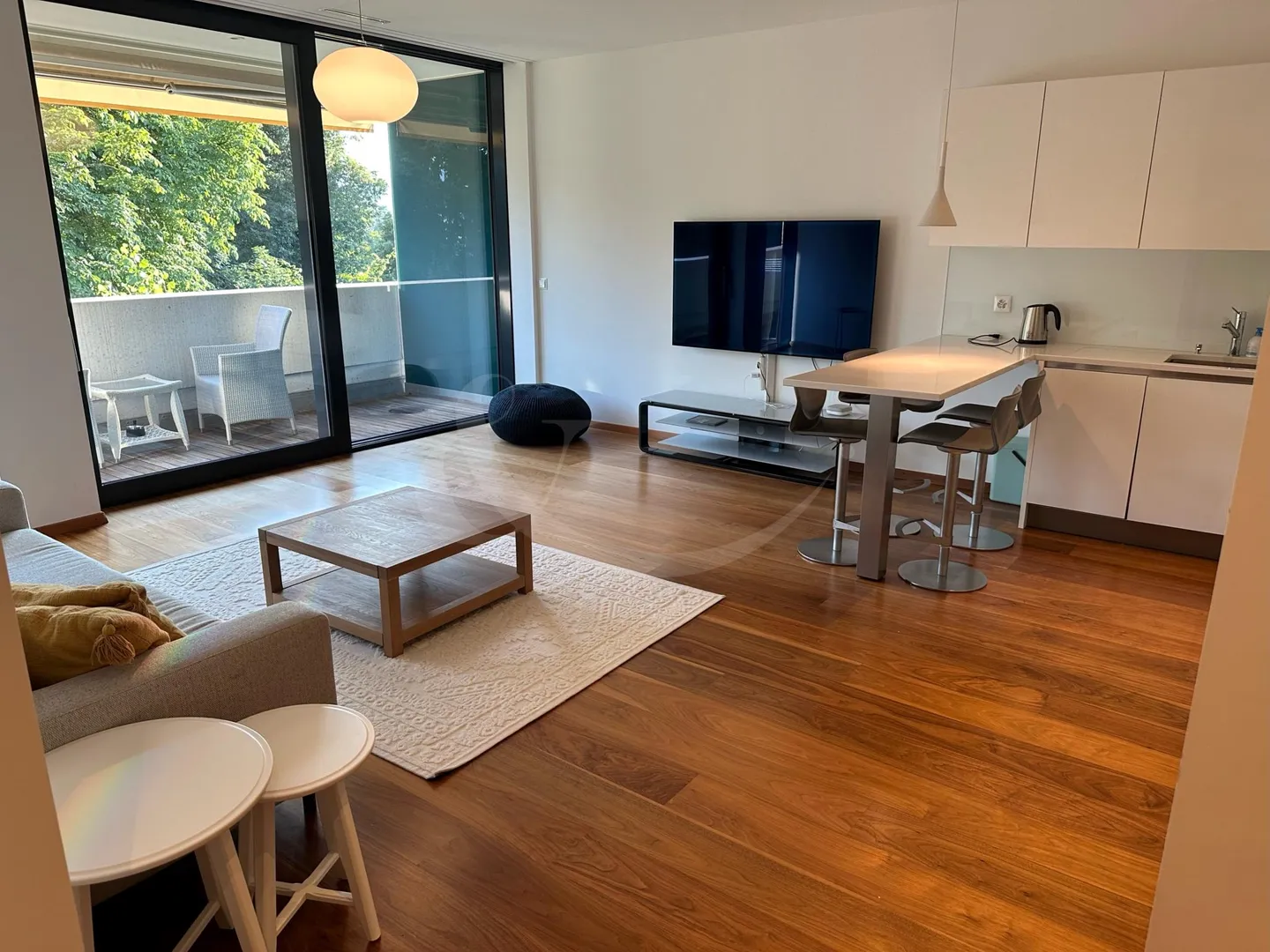 19 Ch. des Crets, appartement meublé de 2,5 pièces - Photo 2 sur 9