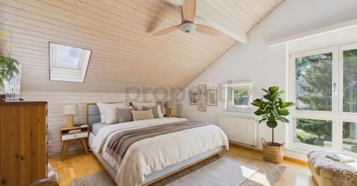 Light-flooded 143 m² maisonette with lake view, fireplace & large hobby rooms - Photo 5 of 12