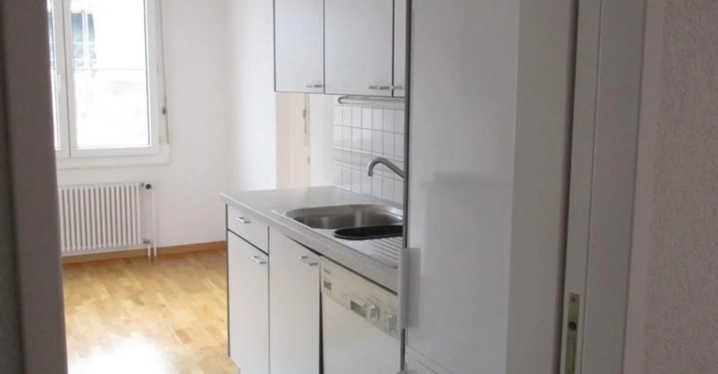 Appartamento spazioso vicino al centro - Foto 4 di 7