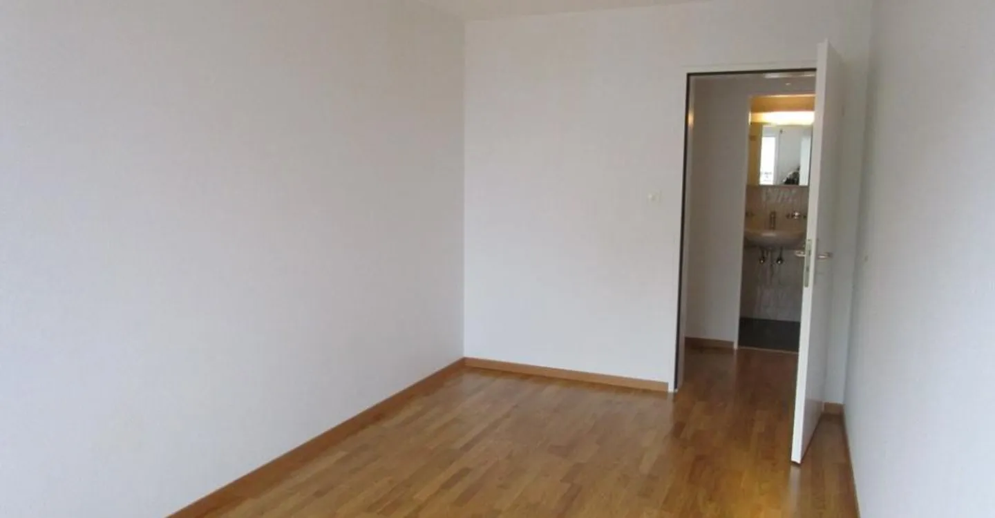 Appartamento spazioso vicino al centro - Foto 5 di 7