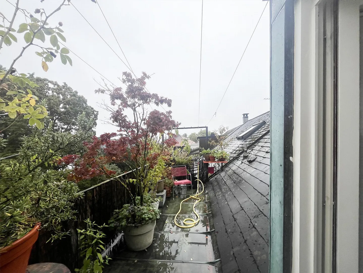 Affascinante casa a schiera di 8 stanze del secolo scorso con giardino - Foto 14 di 14