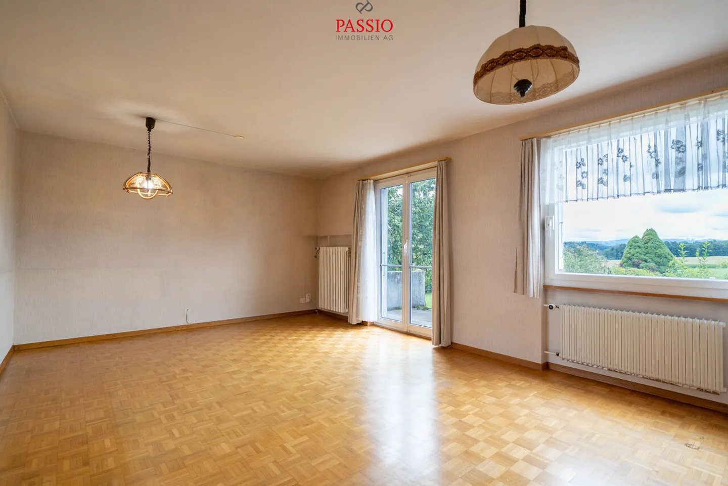 5.5-Room Semi-Detached House with Alpine View and Large Plot - Photo 10 of 28