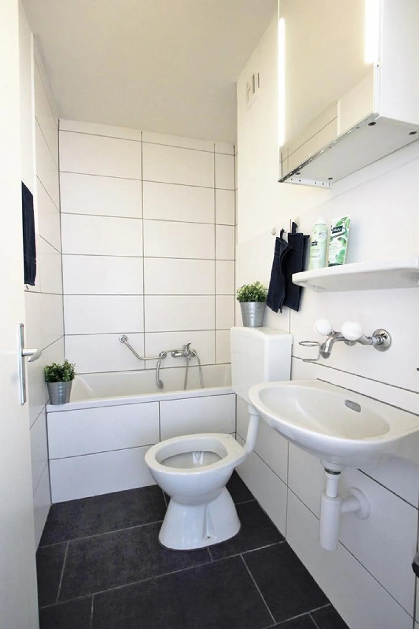 Helle 2-Zimmerwohnung zu vermieten - Foto 5 von 6