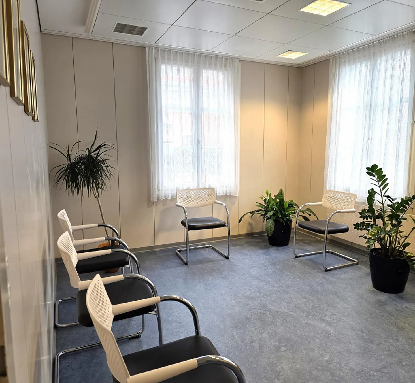 Repräsentative Geschäftsräume im Herzen von Heiden - Foto 11 von 14