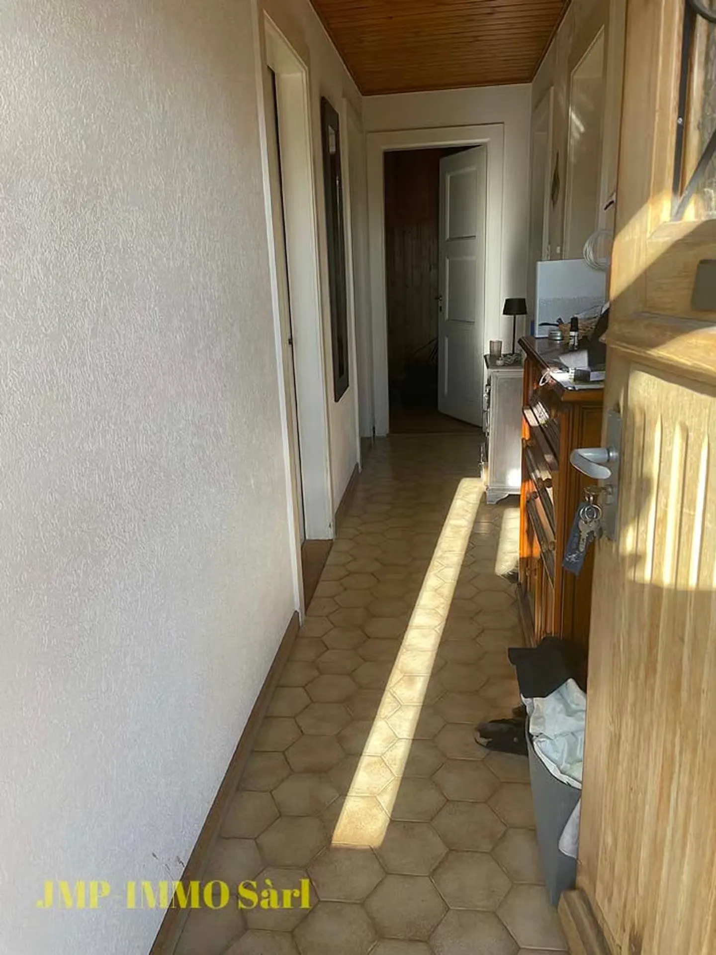 À saisir maison villageoise à rénover avec vue et ensoleillement - Foto 7 di 13
