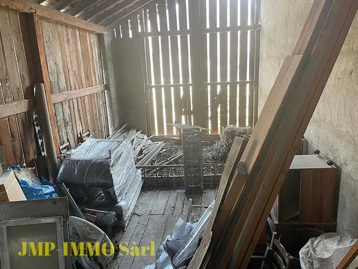 À saisir maison villageoise à rénover avec vue et ensoleillement - Foto 5 di 13
