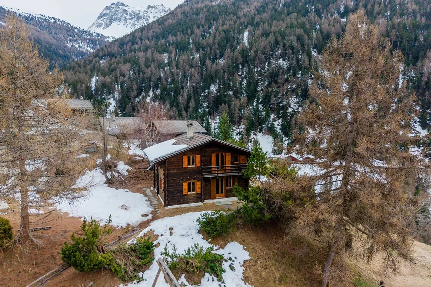 Extraordinary location on one of the rare flat plots in St-Luc! Breathtaking, unobstructed view. - Photo 17 of 18