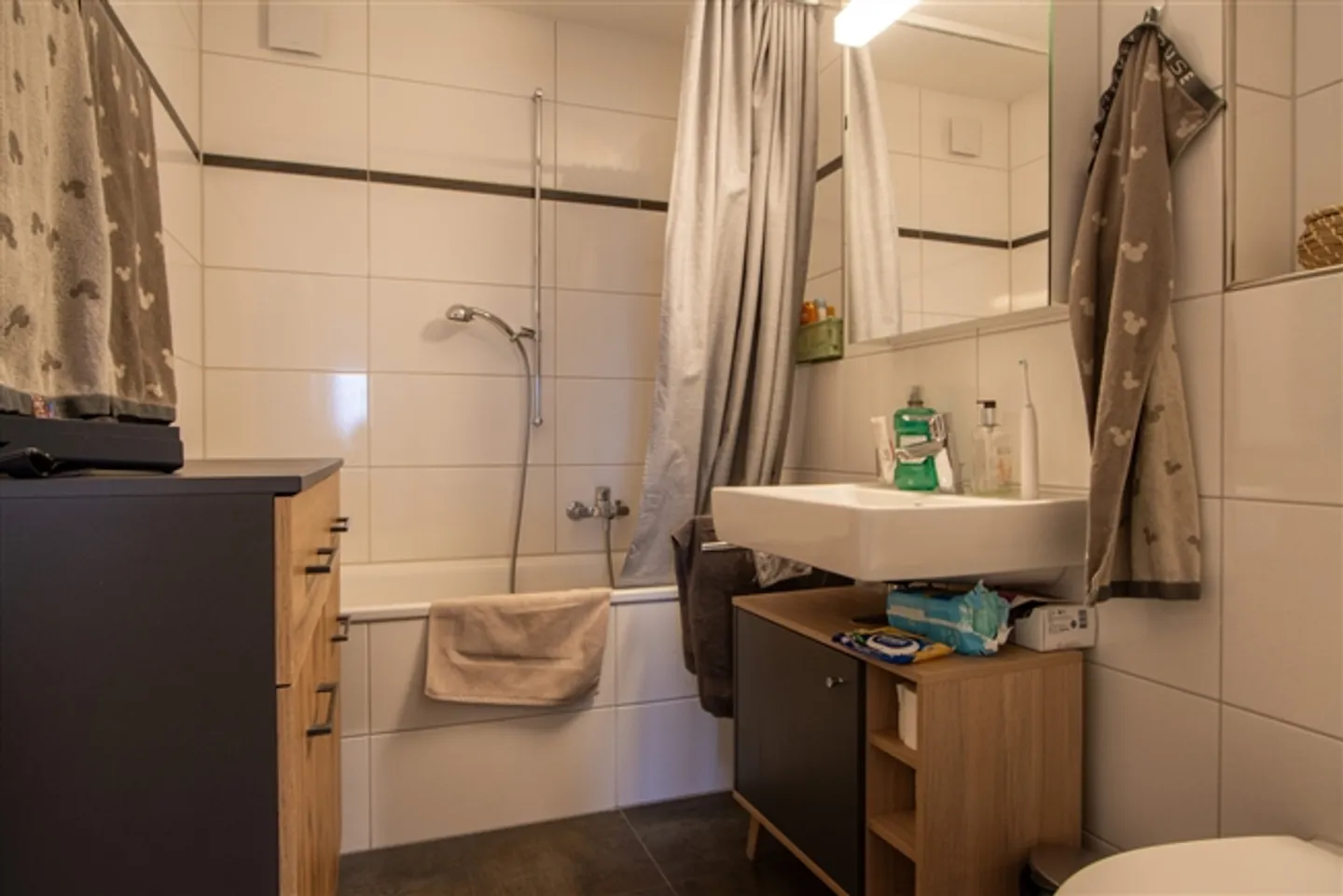 Appartement de 3,5 pièces au rez-de-chaussée - Jardin à usage commun - Photo 4 sur 9