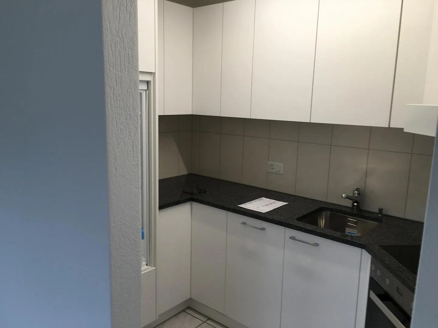 Accogliente e luminoso con balcone nel tranquillo quartiere di Schoren a Reinach AG - Foto 4 di 9