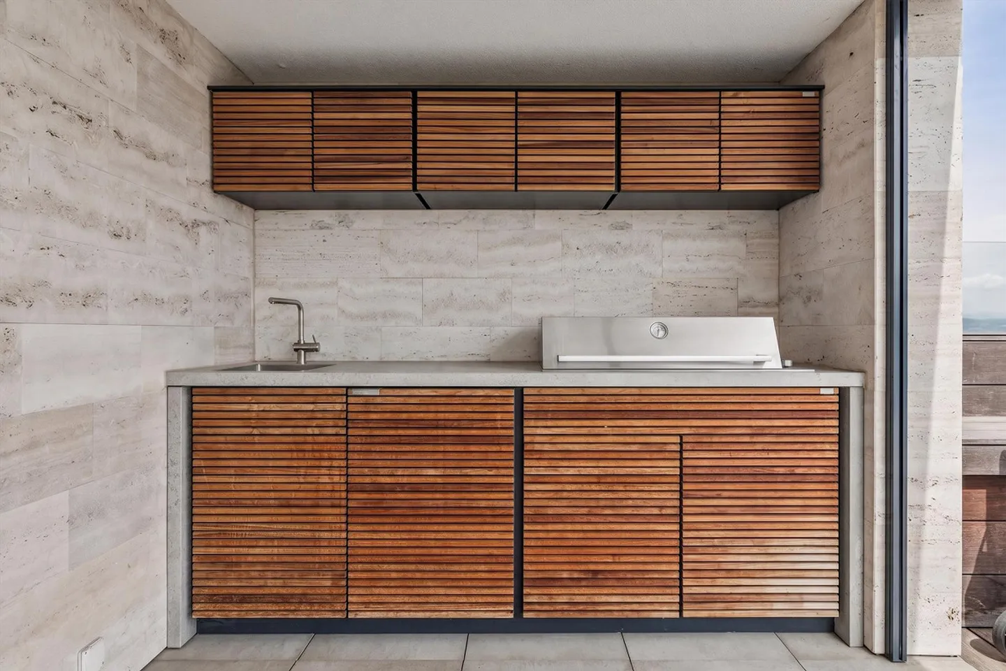 Skyline Living - Penthouse avec piscine - Photo 14 sur 17