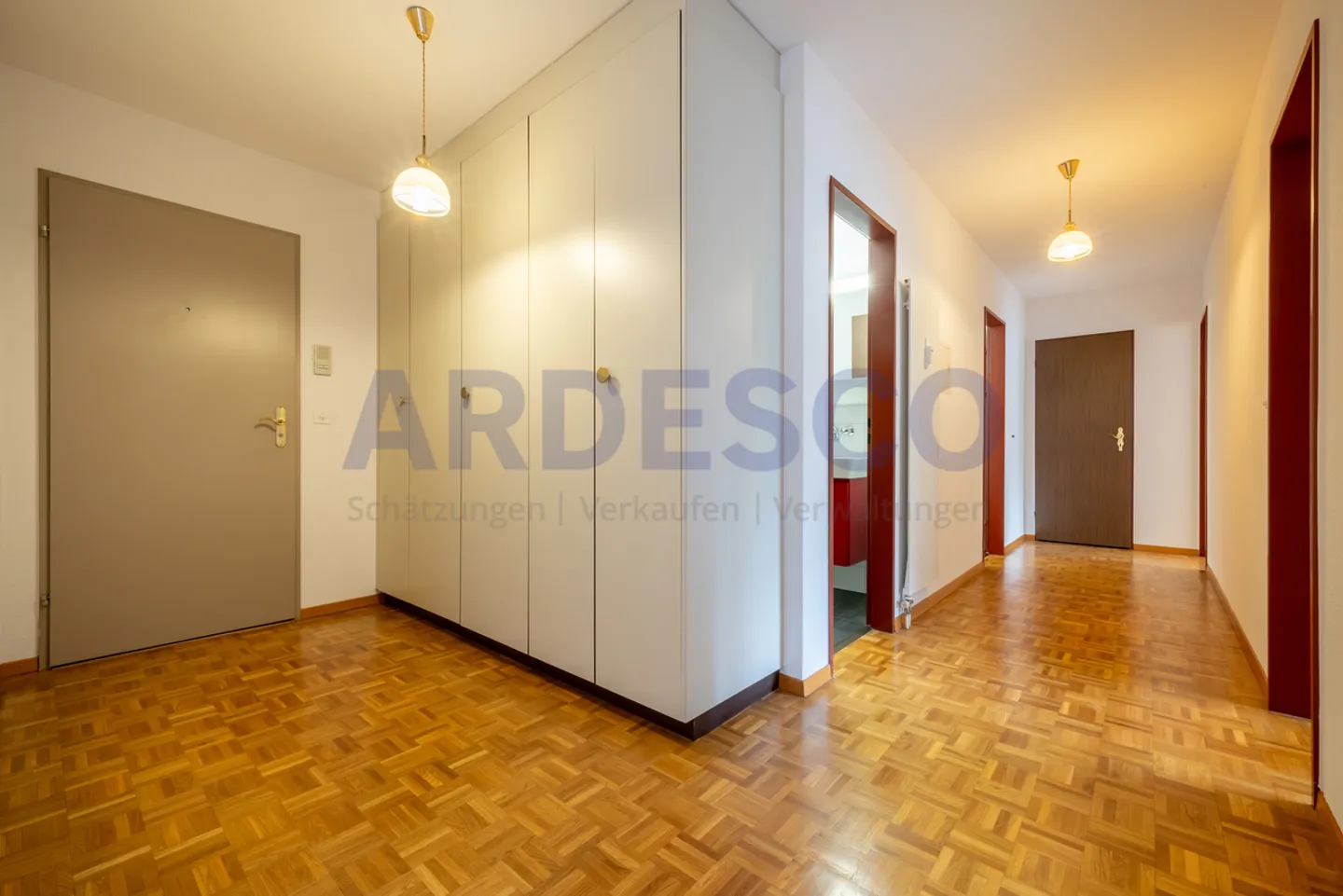 Vivere dove il silenzio è a casa - Foto 5 di 13