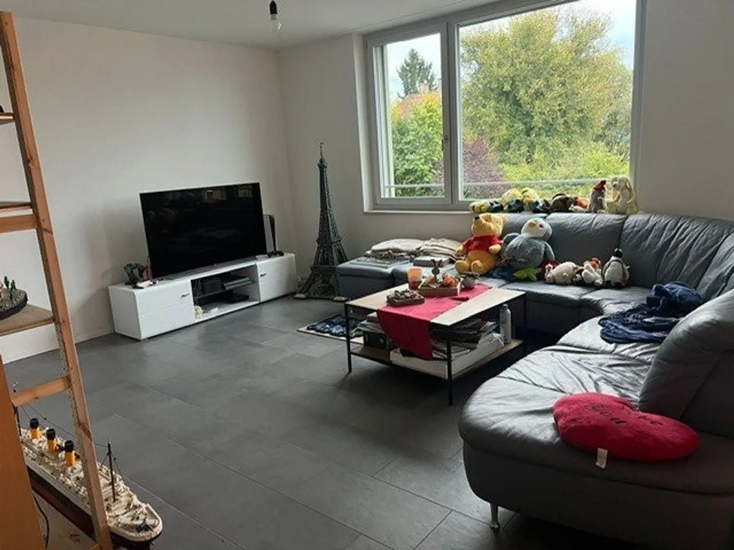 Bellissimo appartamento di 2,5 stanze recente - Foto 3 di 5