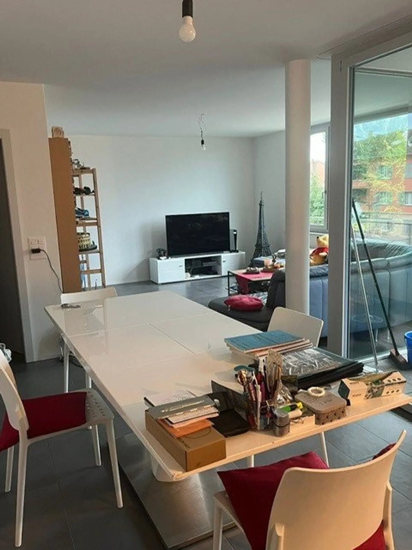Bellissimo appartamento di 2,5 stanze recente - Foto 2 di 5