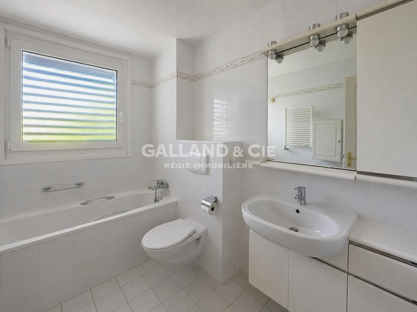 Bel appartement lumineux - Photo 11 sur 13