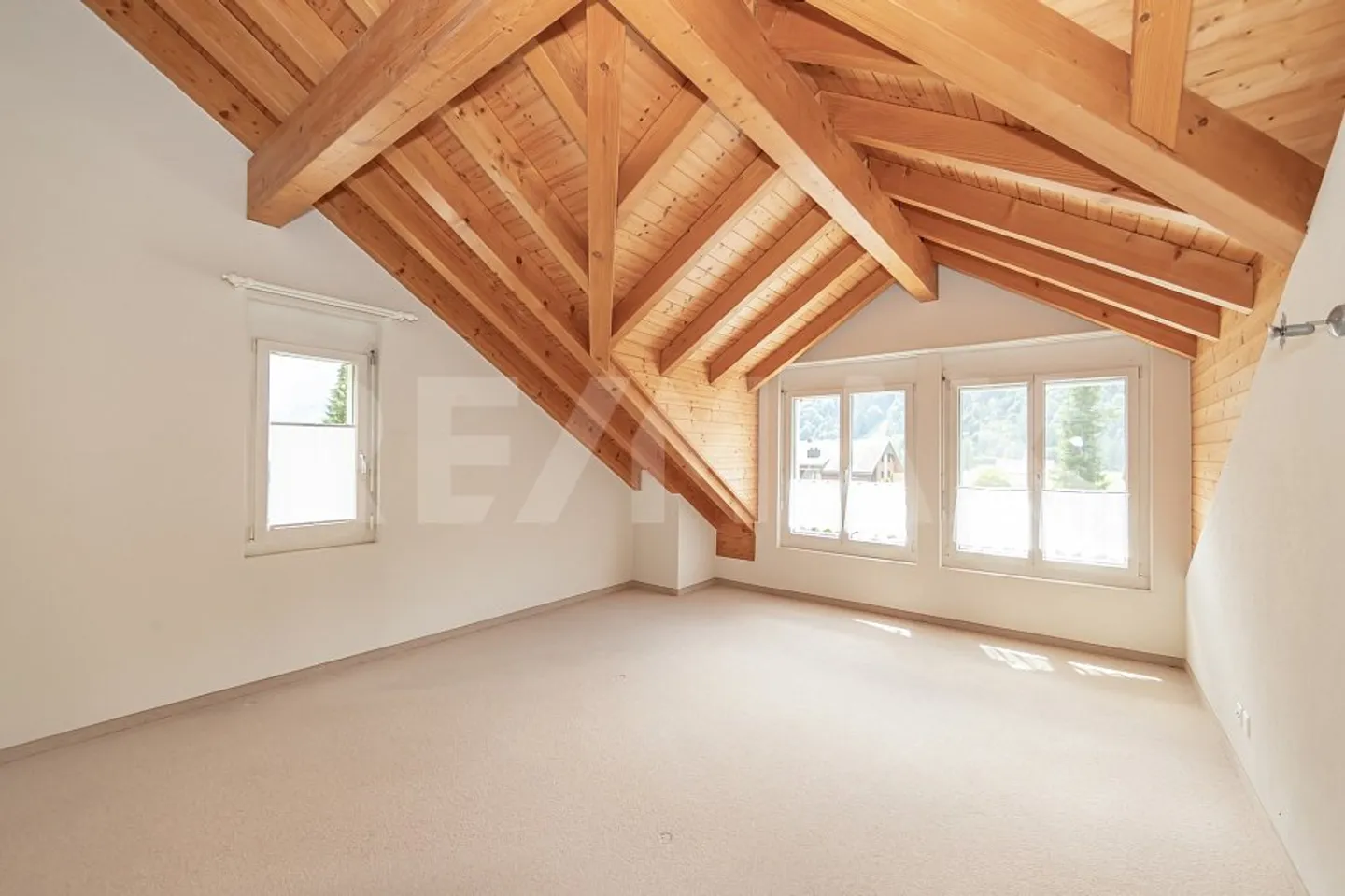 Appartement en duplex de 5,5 pièces dans un emplacement résidentiel attrayant - Photo 13 sur 13