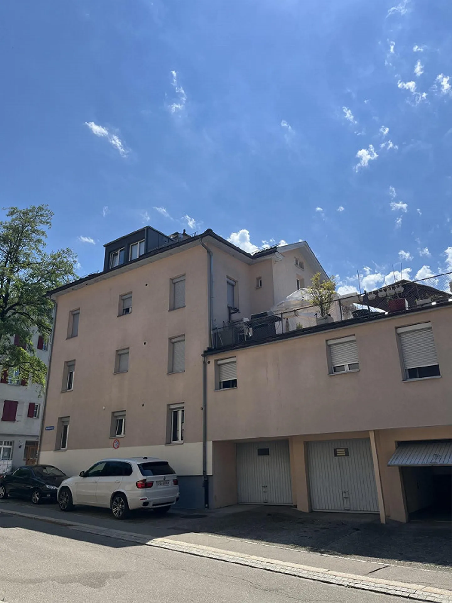Vivere centrale e rilassato con i migliori collegamenti - Foto 2 di 9