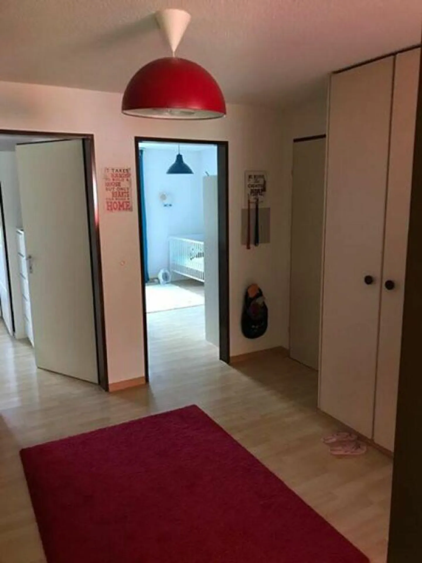 Ampio appartamento di 3,5 locali con camino a Schattdorf in affitto! - Foto 4 di 12