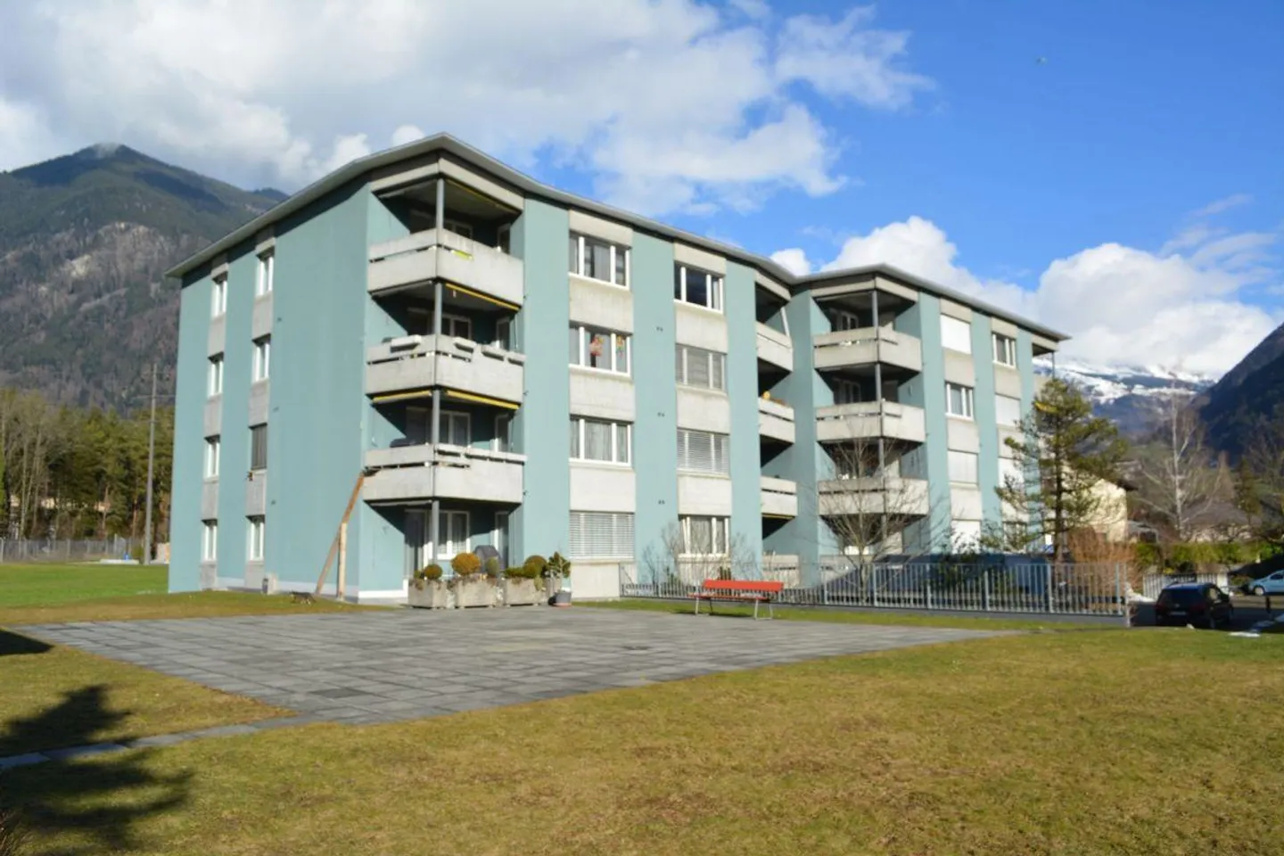 Ampio appartamento di 3,5 locali con camino a Schattdorf in affitto! - Foto 1 di 12