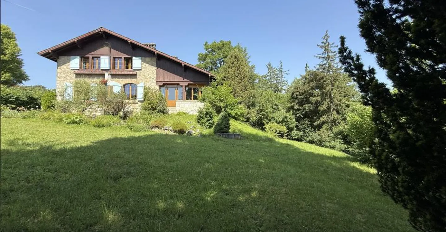 7-Zimmer-Haus - Foto 2 von 18