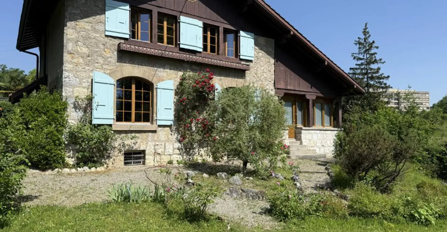 7-Zimmer-Haus - Foto 3 von 18