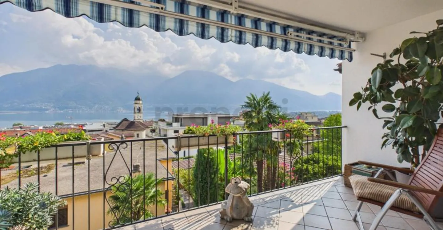 Prestigious 5.5-room penthouse with spectacular lake view - Photo 6 of 10