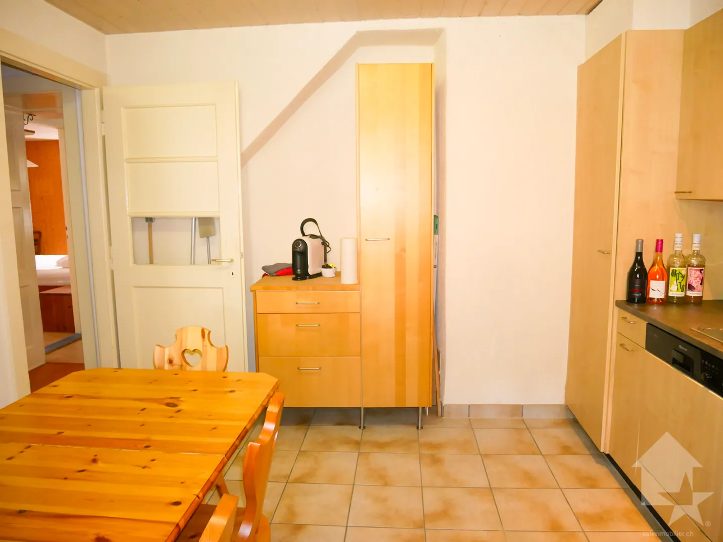 Votre deuxième maison au cœur de Saillon avec Carnotzet - Photo 10 sur 31
