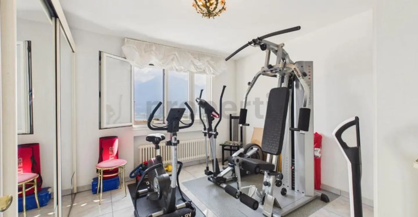 Prestigious 5.5-room penthouse with spectacular lake view - Photo 7 of 10