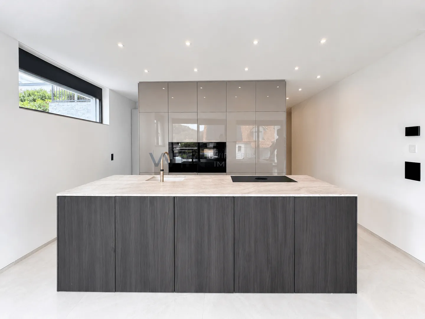 Semi-Detached House 5.5 Rooms - Photo 2 of 13