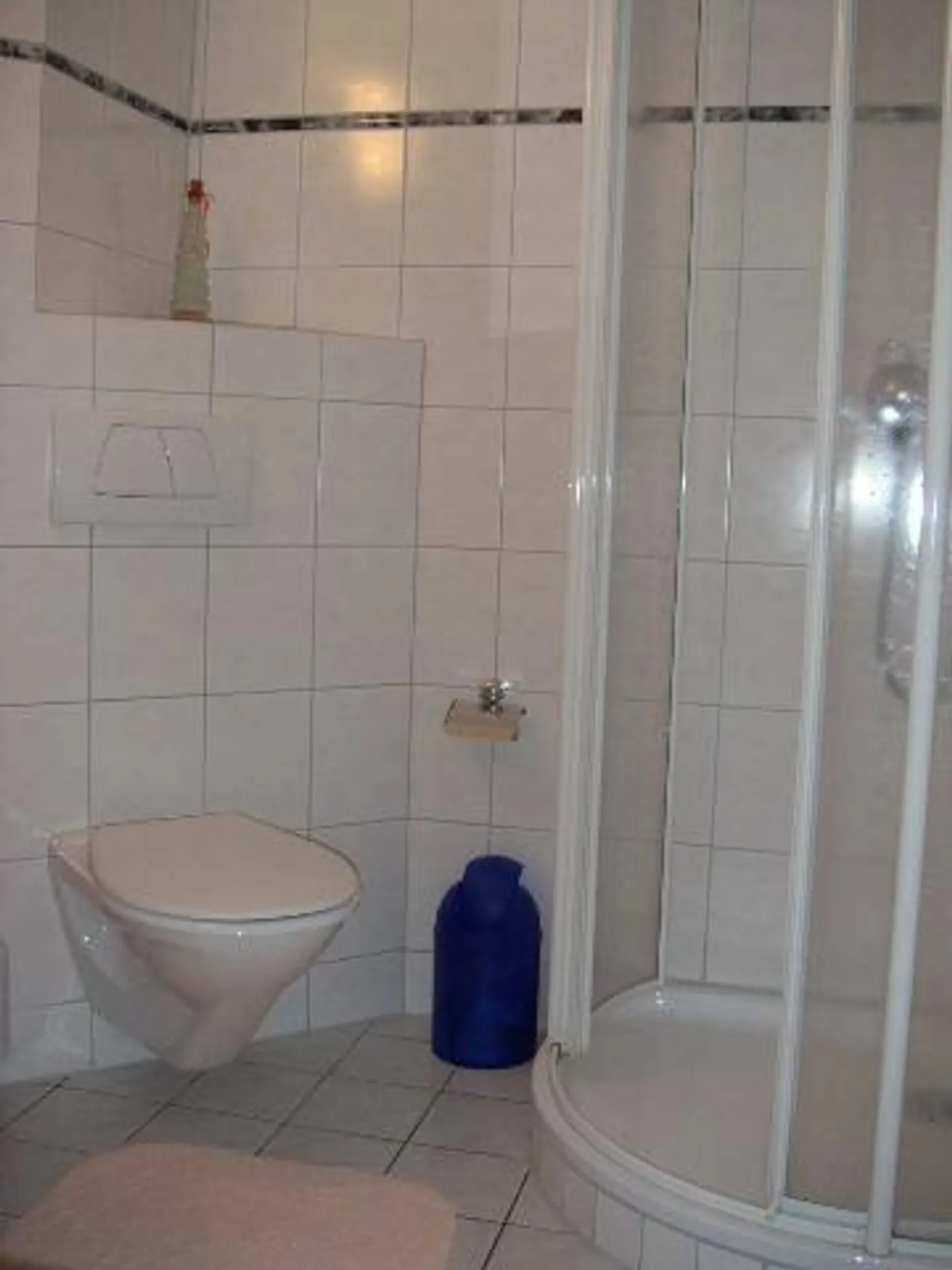 3.5 Room Apartment with Large Patio - Photo 4 of 10