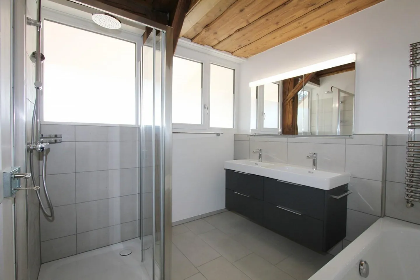 Fattoria ristrutturata di 6½ stanze in affitto - Foto 9 di 13