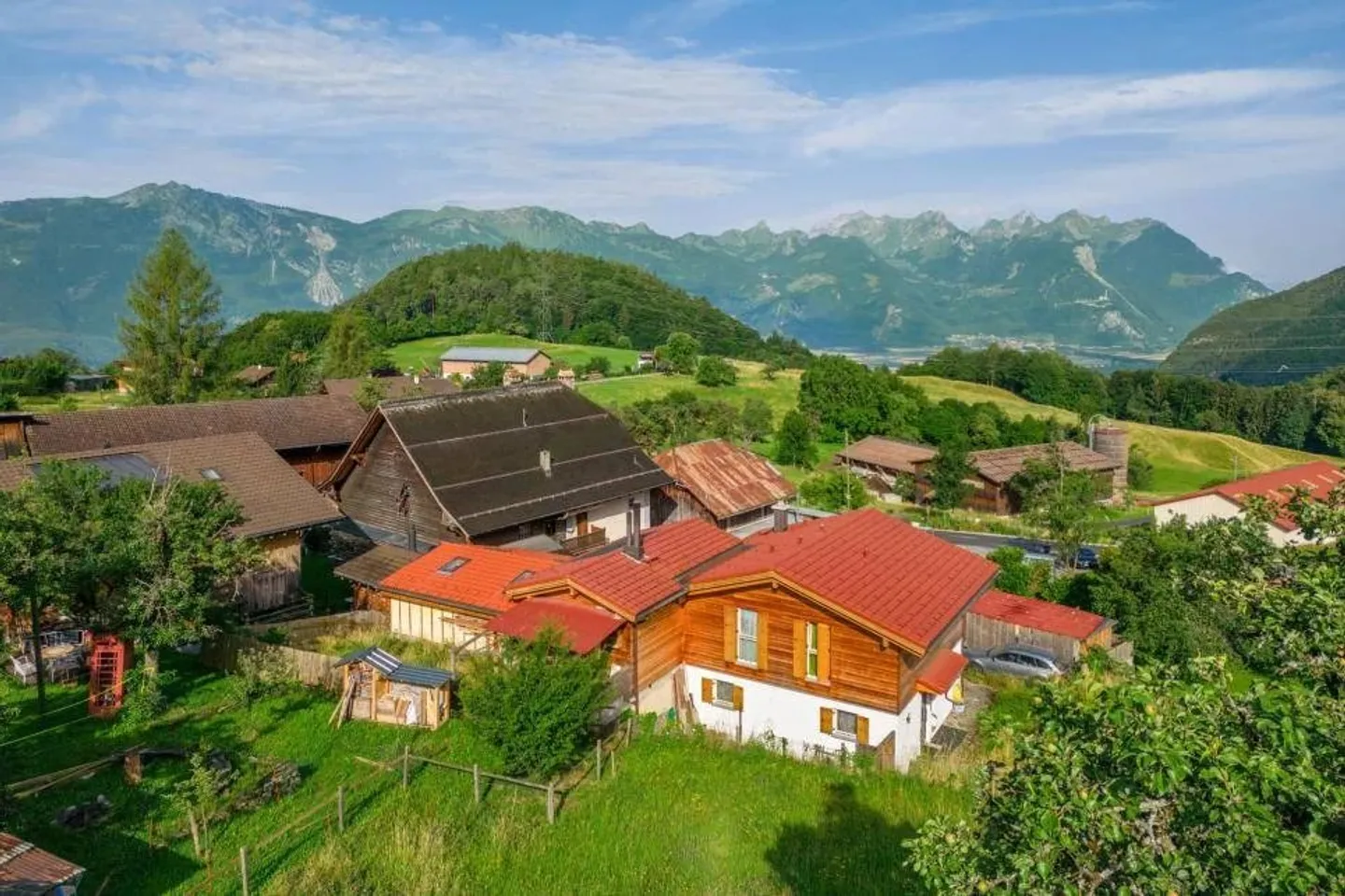 Profitez au cœur du village ! - Photo 1 sur 6