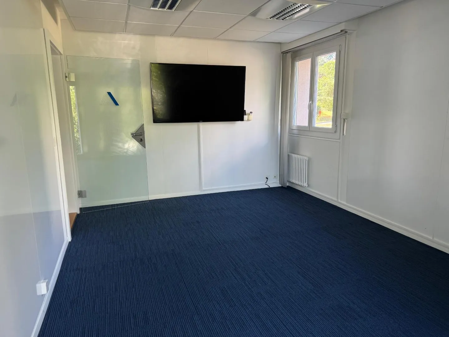 Office - Photo 6 of 11