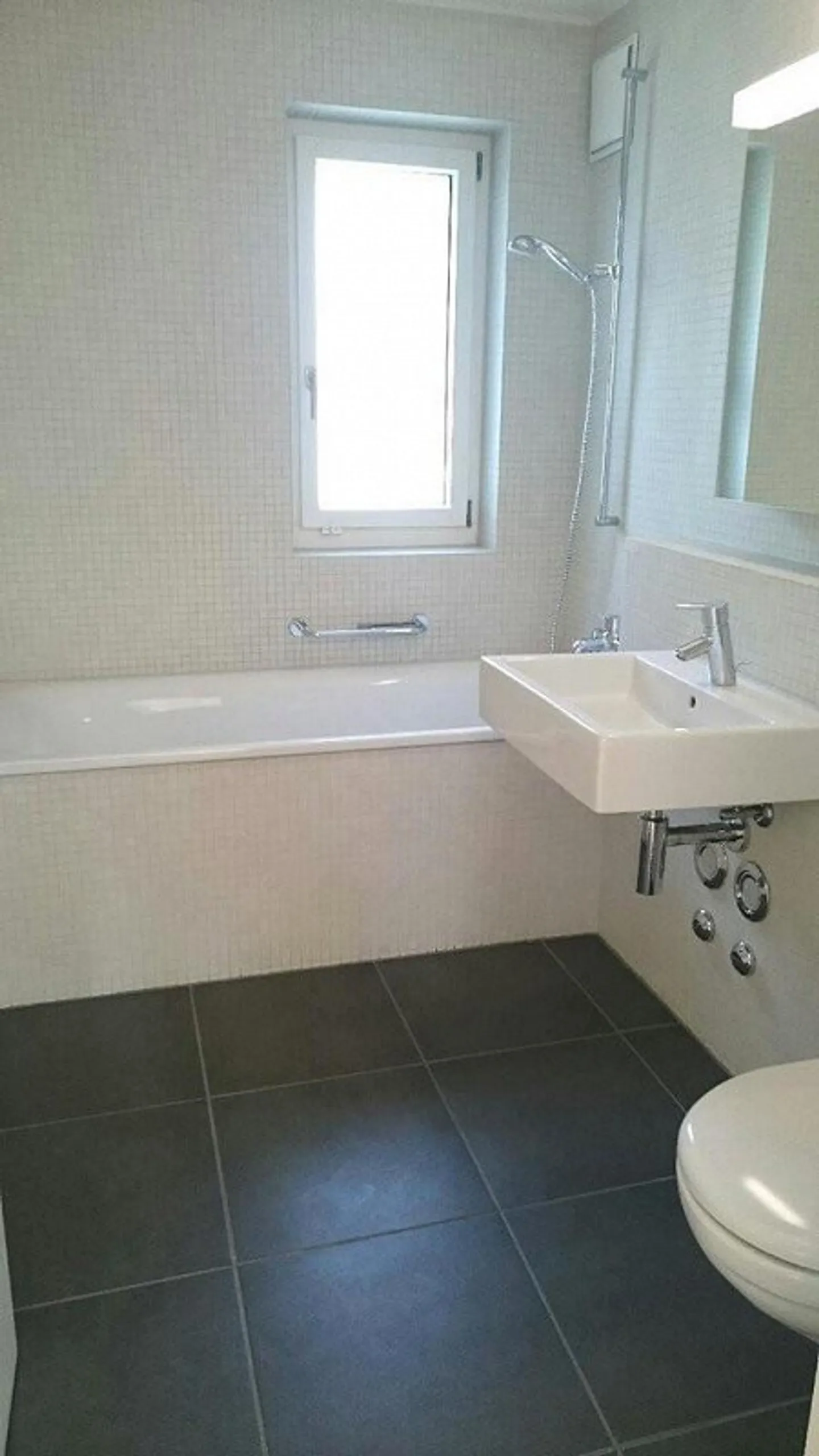 Appartement spacieux et lumineux - Photo 4 sur 5