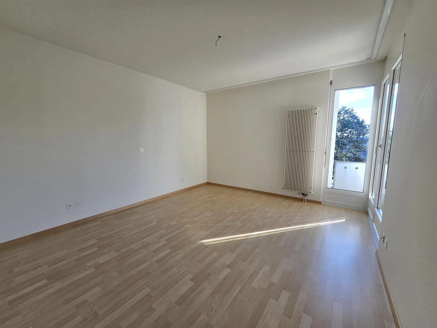 Appartement lumineux avec deux balcons - calme et familial - Photo 4 sur 11