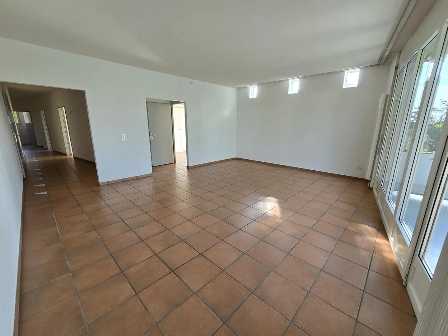 Appartement lumineux avec deux balcons - calme et familial - Photo 8 sur 11