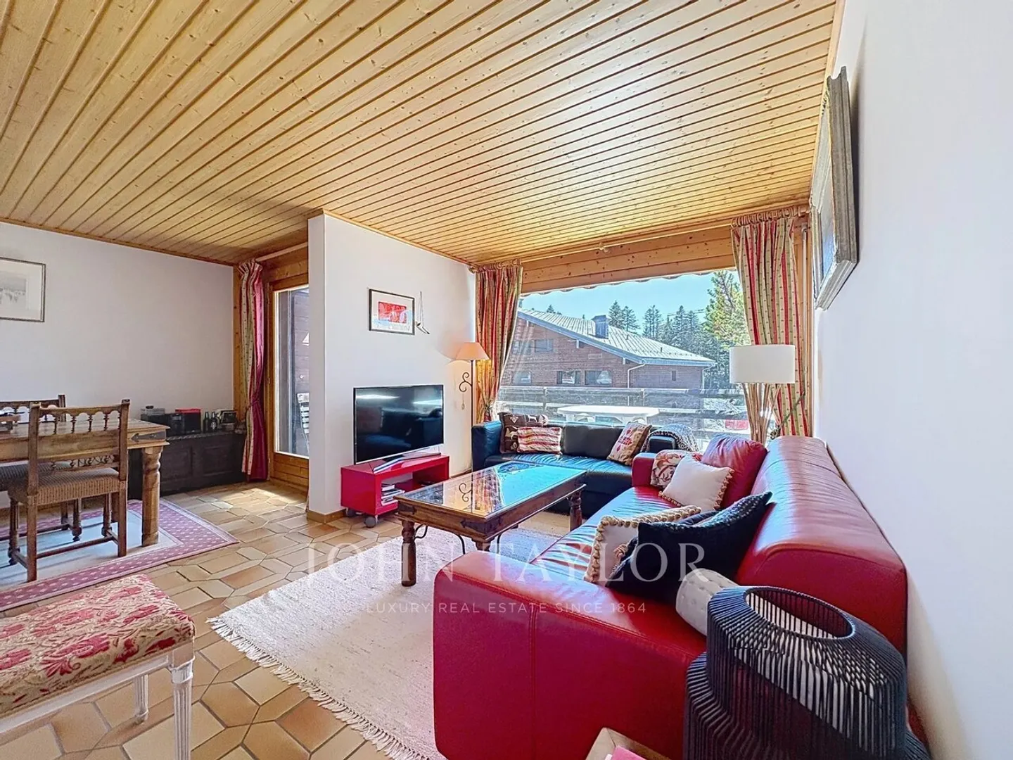 Charmant appartement 3.5 pièces, balcon, parking,  au calme - Photo 2 of 12