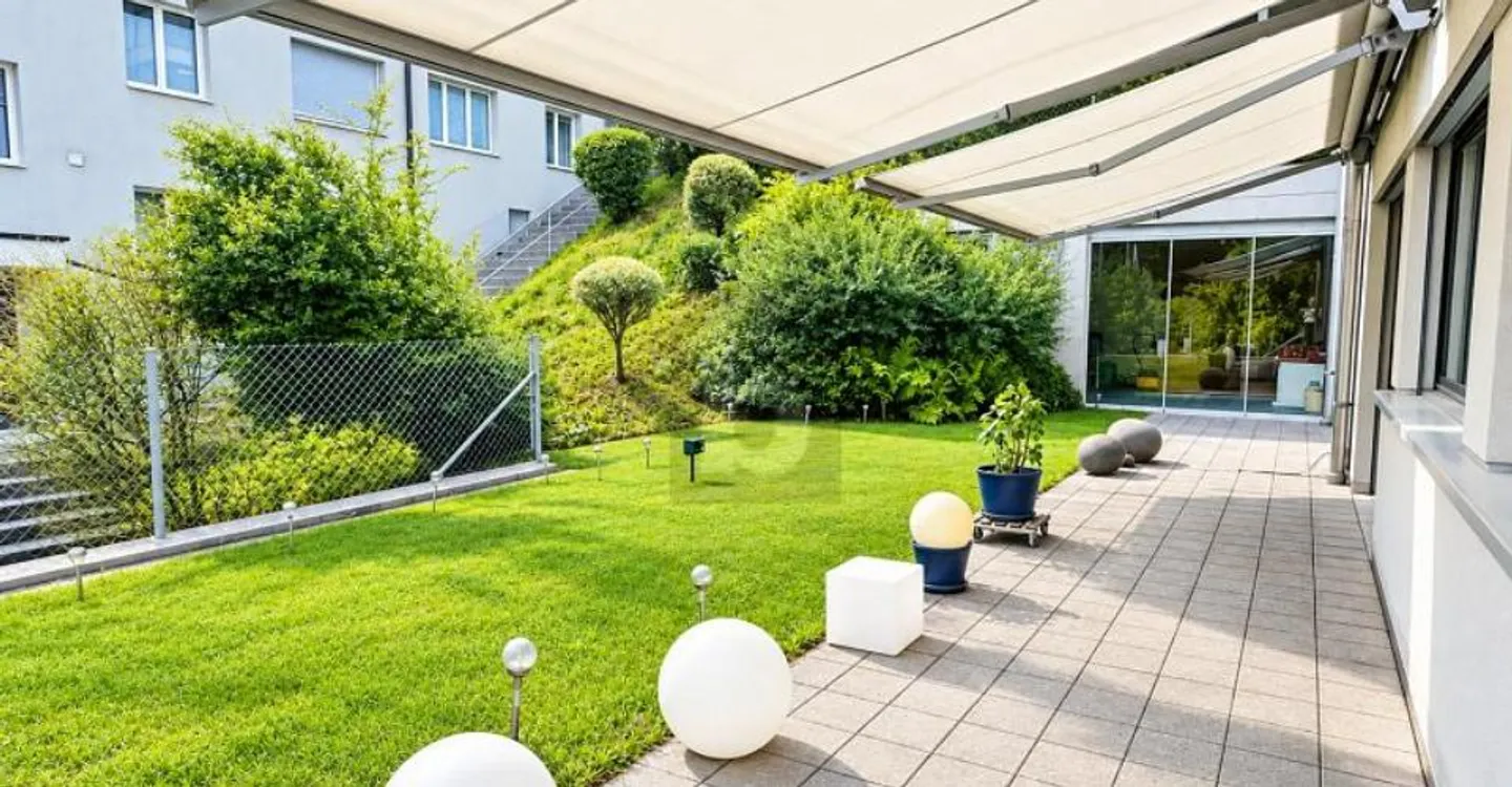 HELL, MODERN & STILLVOLL- MIT TERRASSE UND GARTEN - Photo 1 of 5