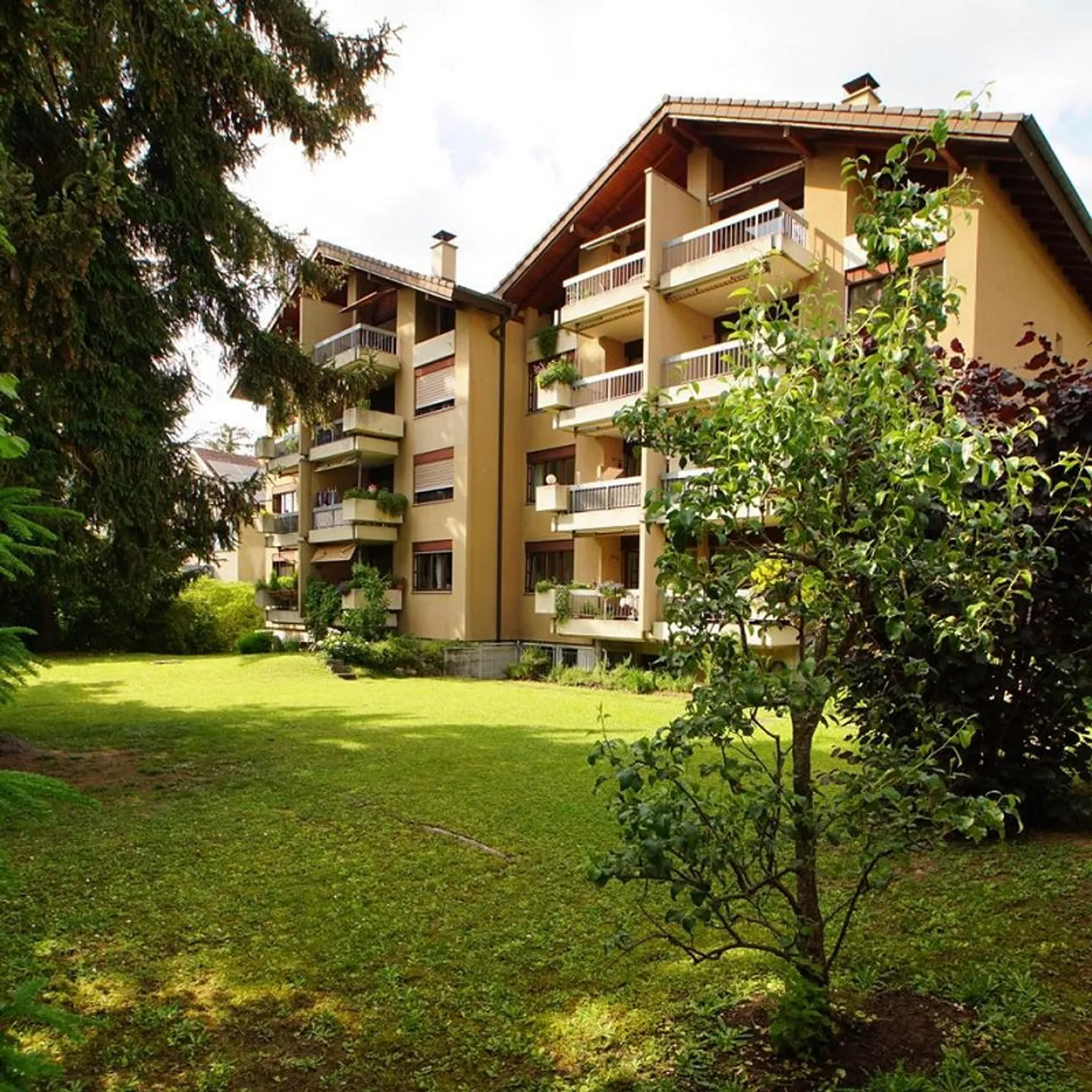 4.5-Room Maisonette Apartment - Family-Friendly & in the Best Location! - Photo 3 of 12