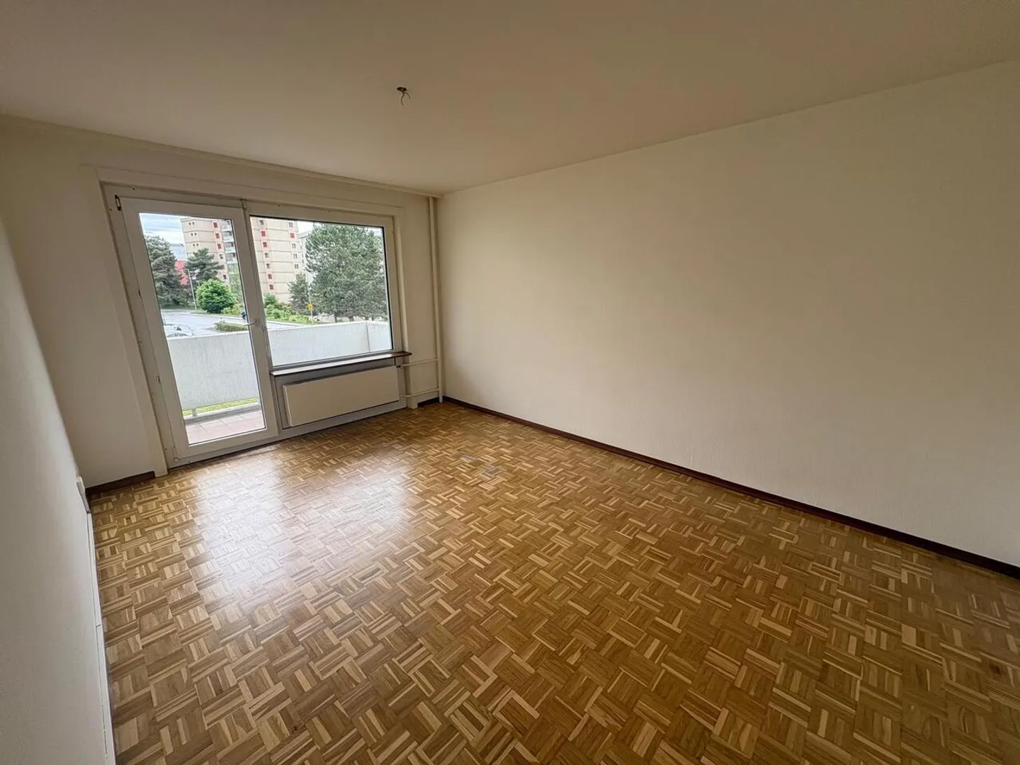 Appartement lumineux 3.5 pièces - Photo 2 sur 7