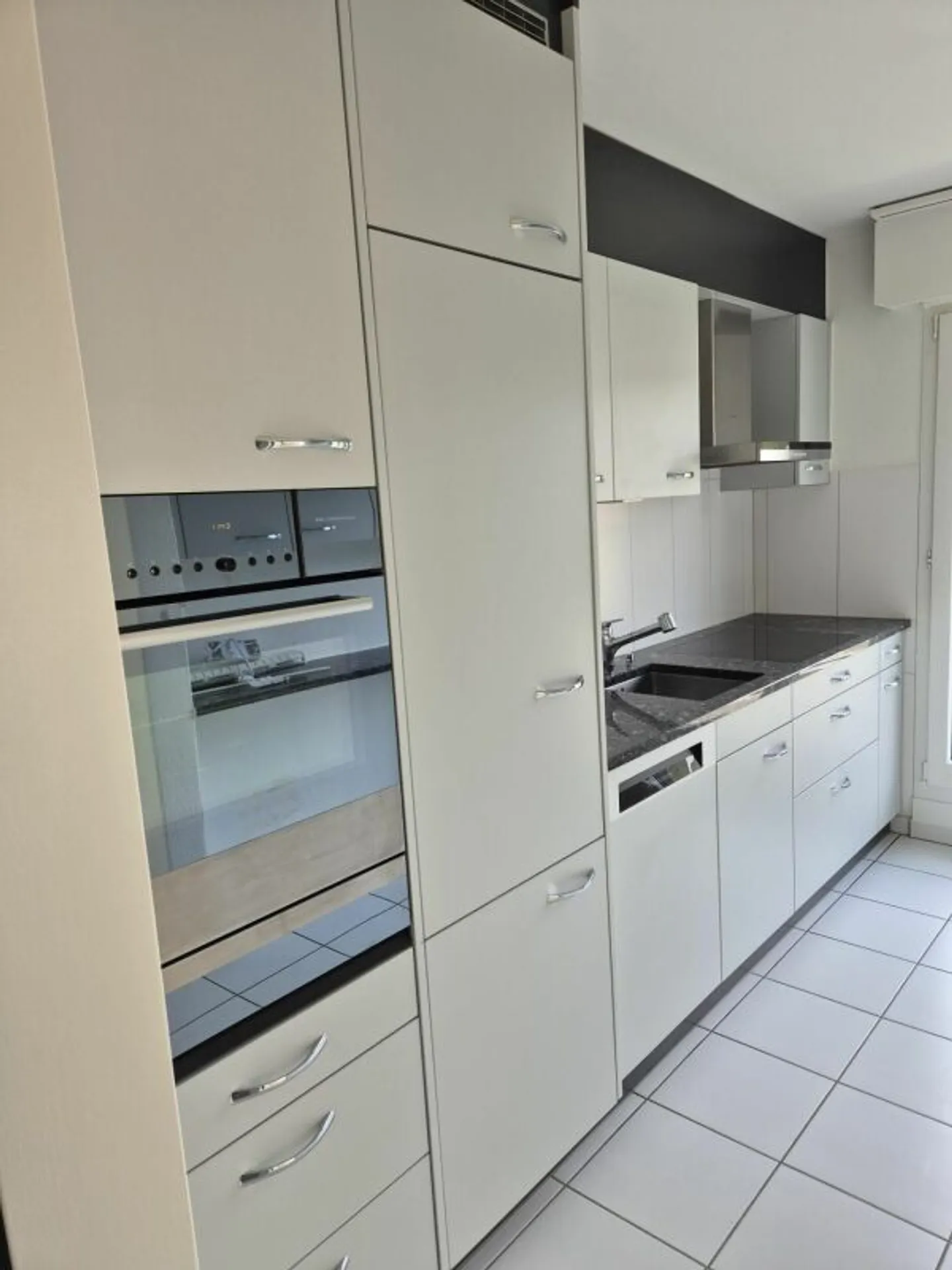 Sunny Attic Apartment - Photo 13 of 13