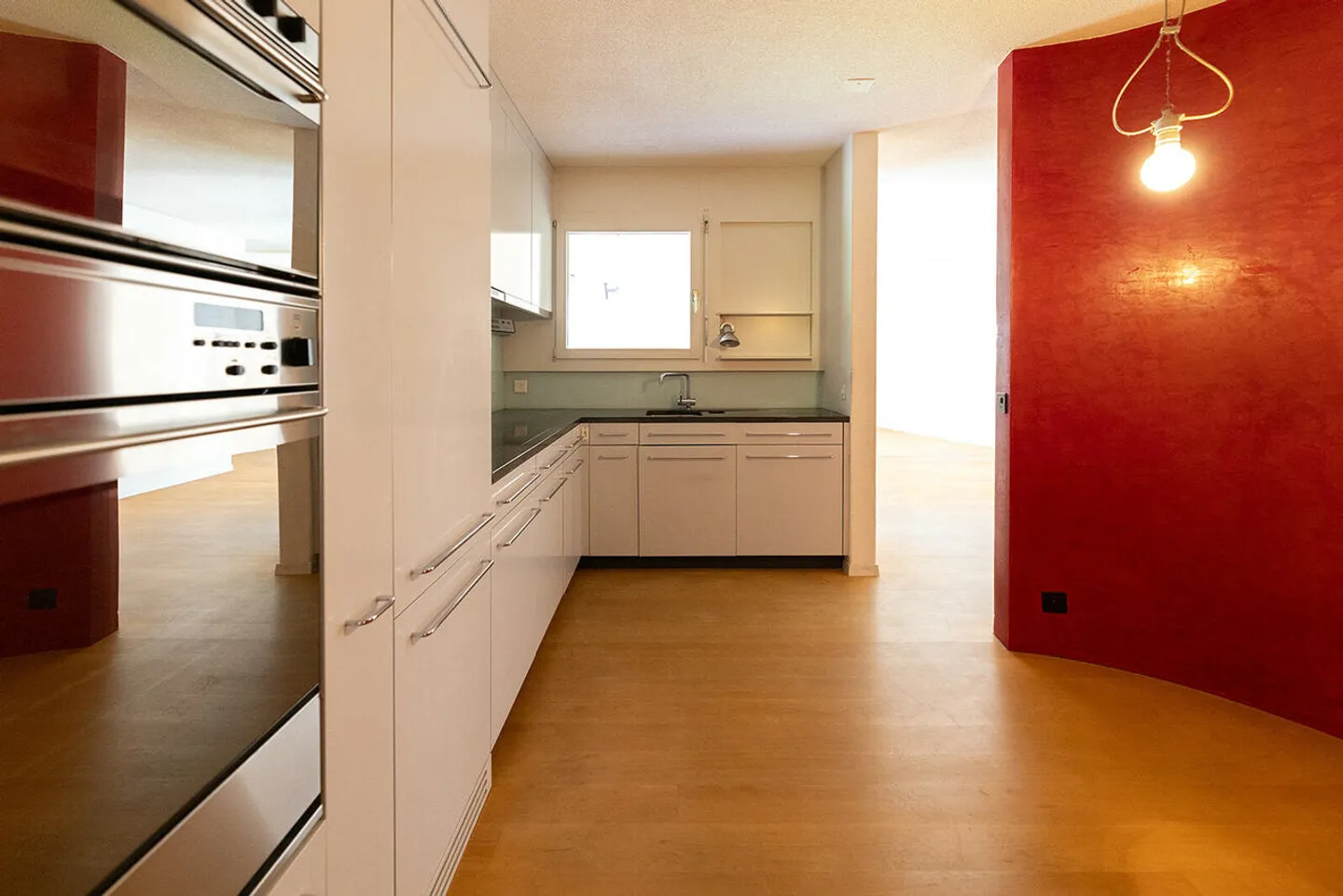 Casa a Terrazza in Popolare Quartiere Residenziale a Ittigen - Foto 4 di 12