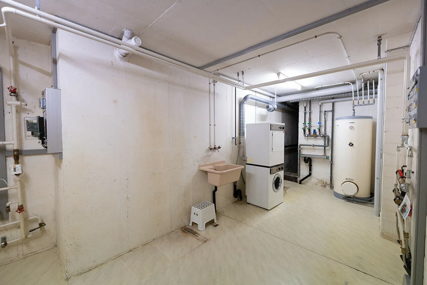 Casa a Terrazza in Popolare Quartiere Residenziale a Ittigen - Foto 10 di 12
