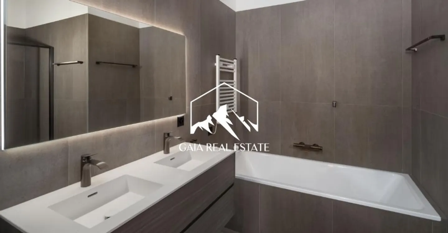 Luxury Duplex in Crans-Montana - Photo 25 of 28