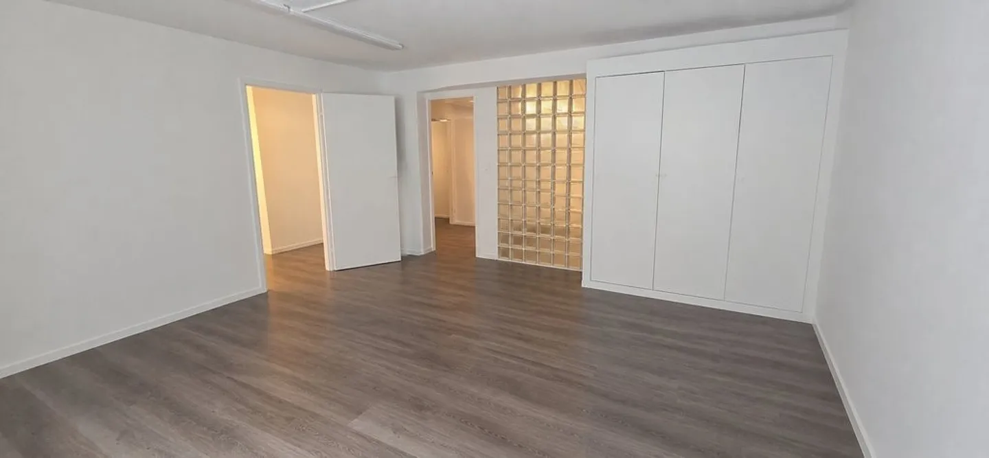 Modernes Büro in Zürich - Foto 5 von 11