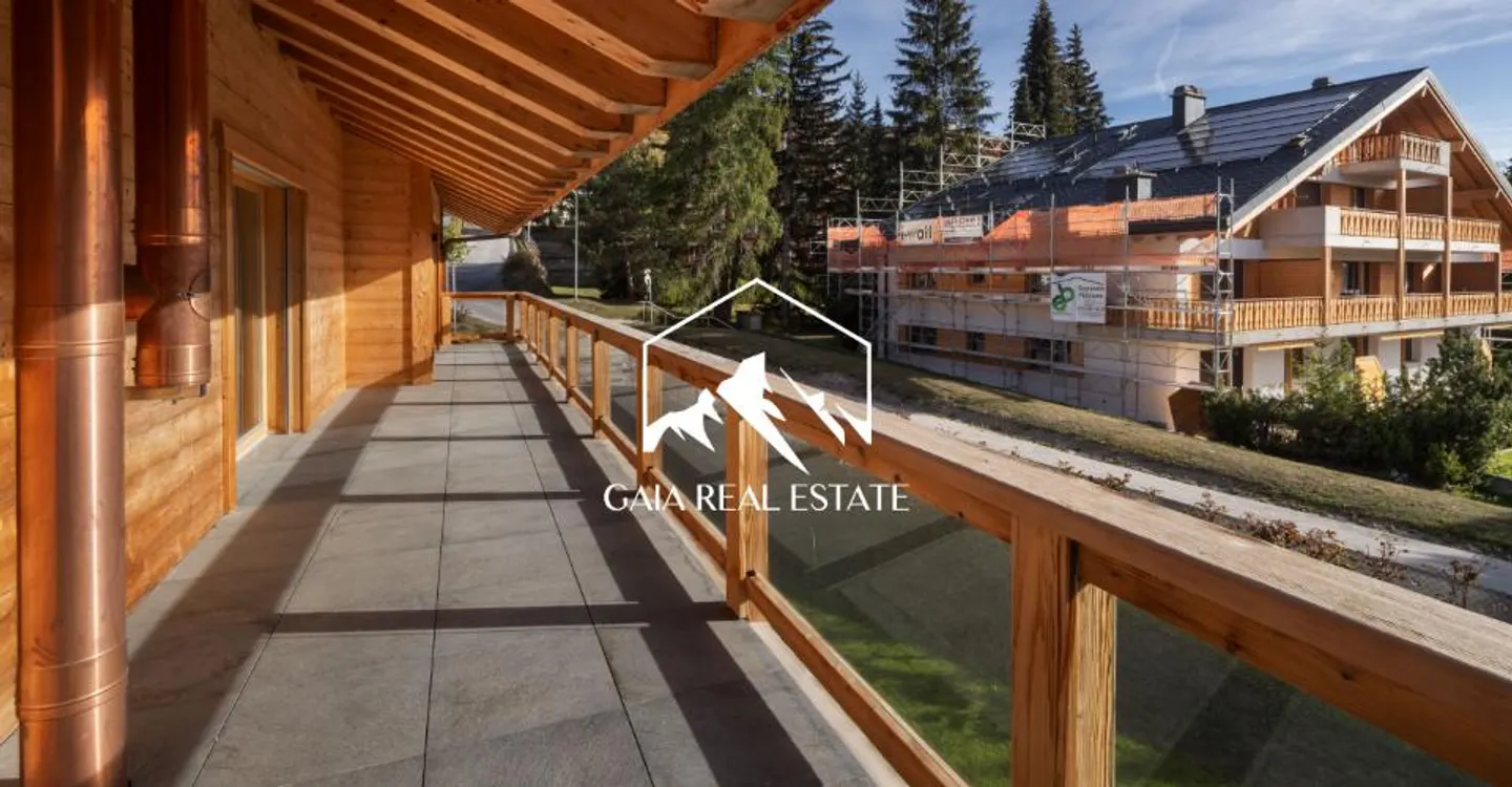 Luxury Duplex in Crans-Montana - Photo 12 of 28