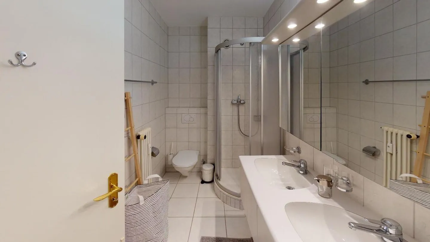 Unique Serviced Living @ Aeschenplatz - Photo 7 of 8