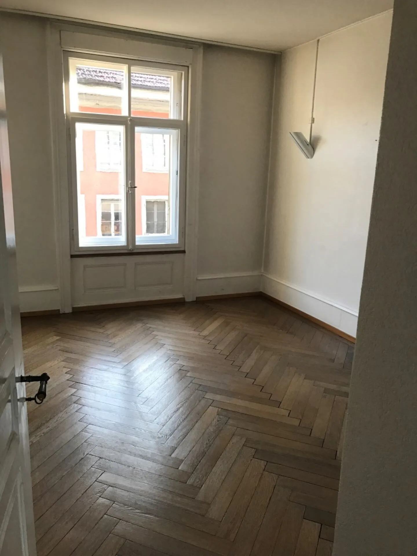 Appartement spacieux dans la vieille ville de Langenthal - Photo 7 sur 11