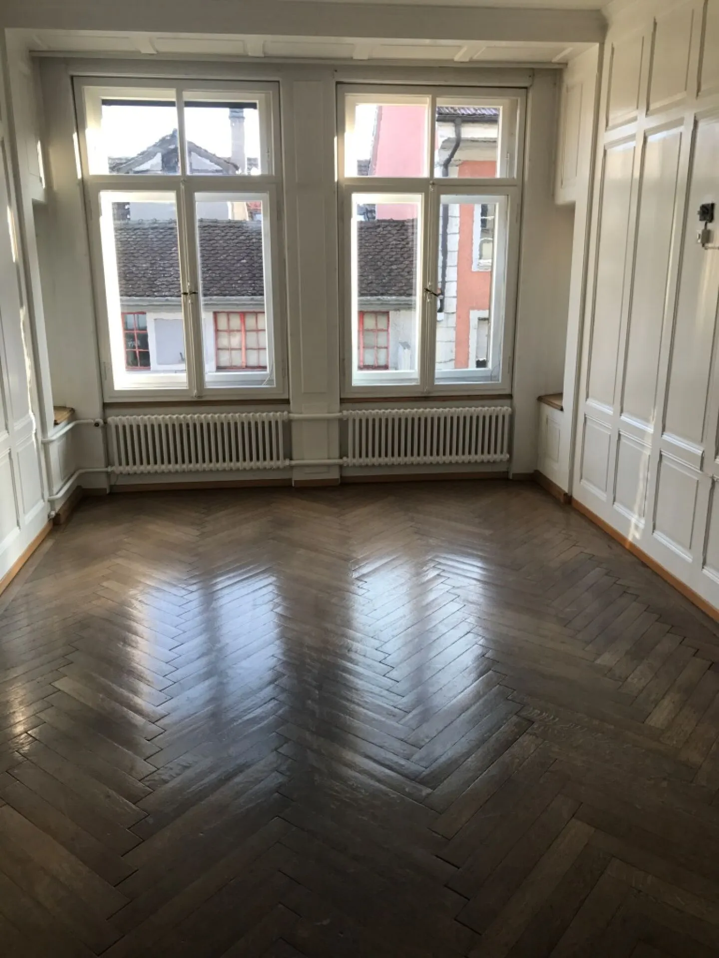 Appartement spacieux dans la vieille ville de Langenthal - Photo 10 sur 11