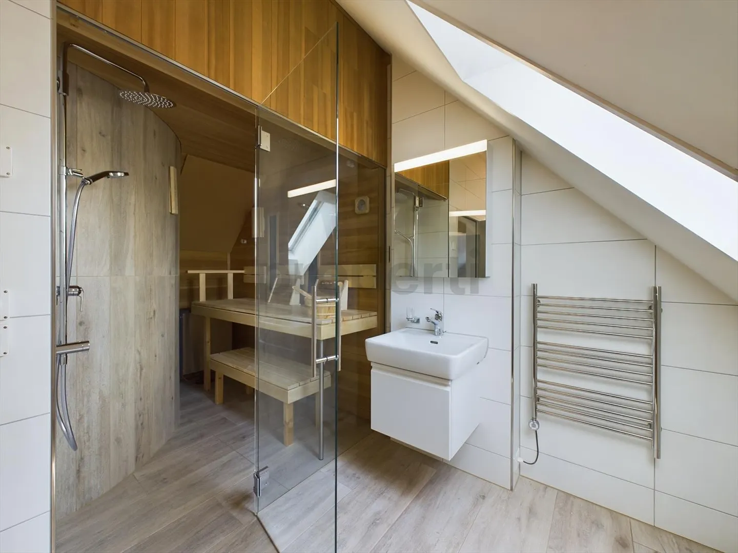 Grosszügige 3.5-Zimmer-Attikawohnung mit traumhafter See- & Bergsicht in Hausen am Albis - Foto 7 von 10